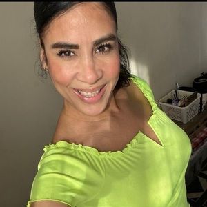 Meet your Posher, Lucy